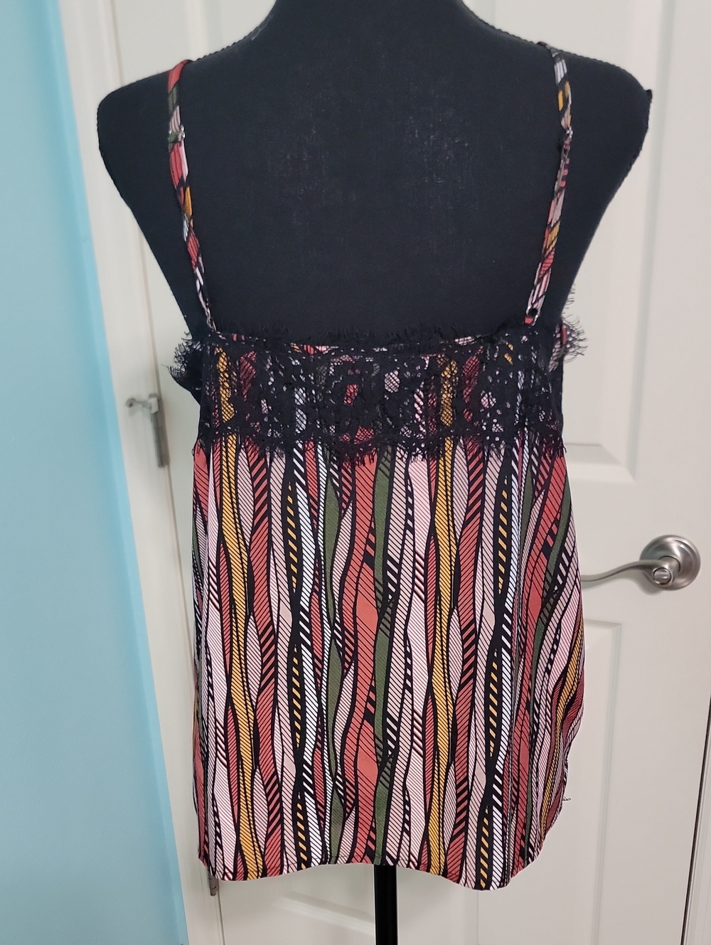 Slip Top Tank Top - Picture 5 of 9